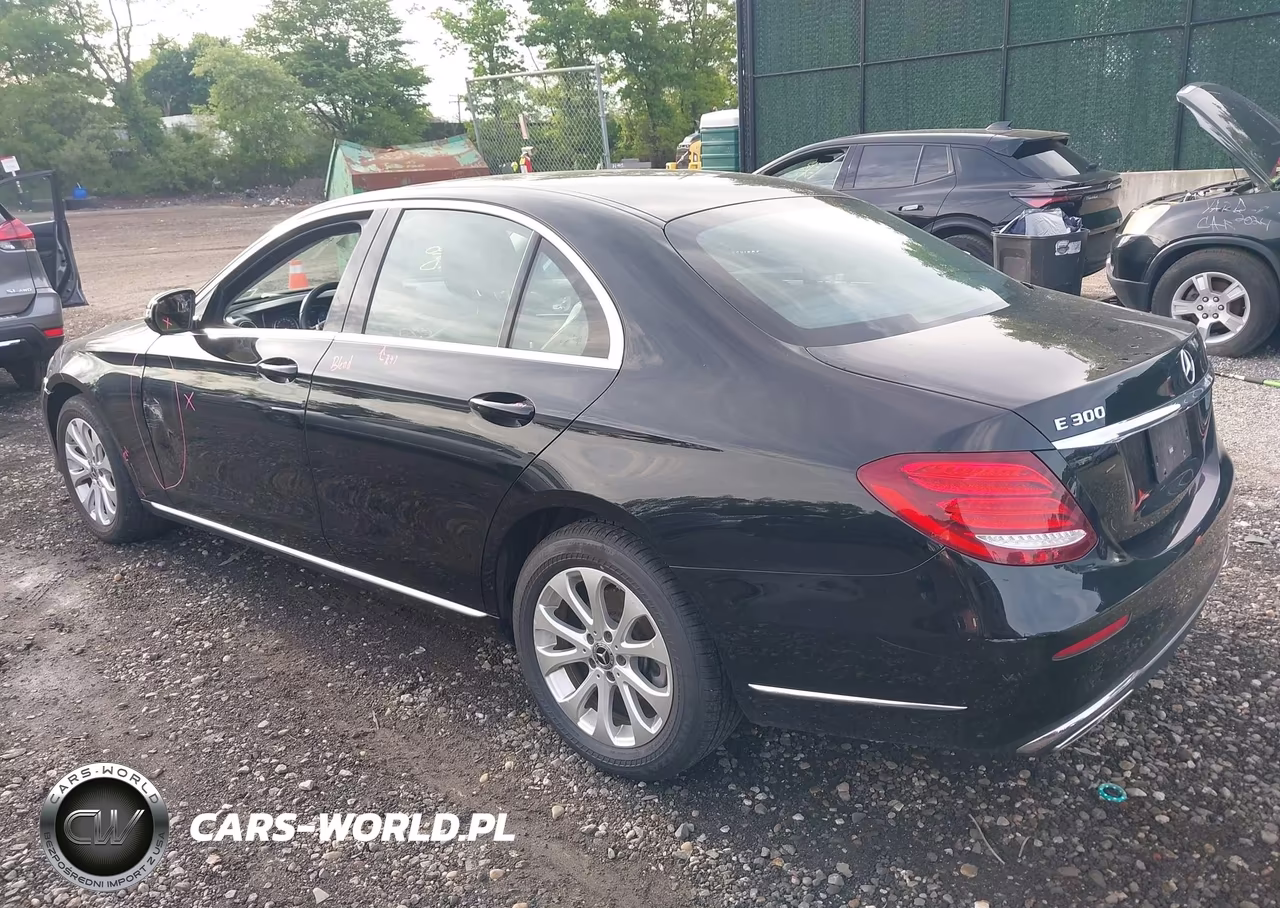 2017 Mercedes-Benz E 300 4Matic VIN:WDDZF4KB8HA286509 - 3