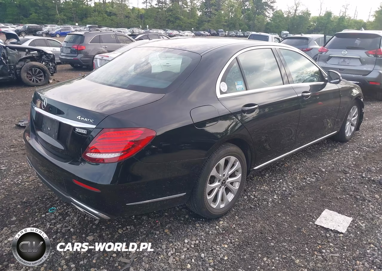 2017 Mercedes-Benz E 300 4Matic VIN:WDDZF4KB8HA286509 - 4