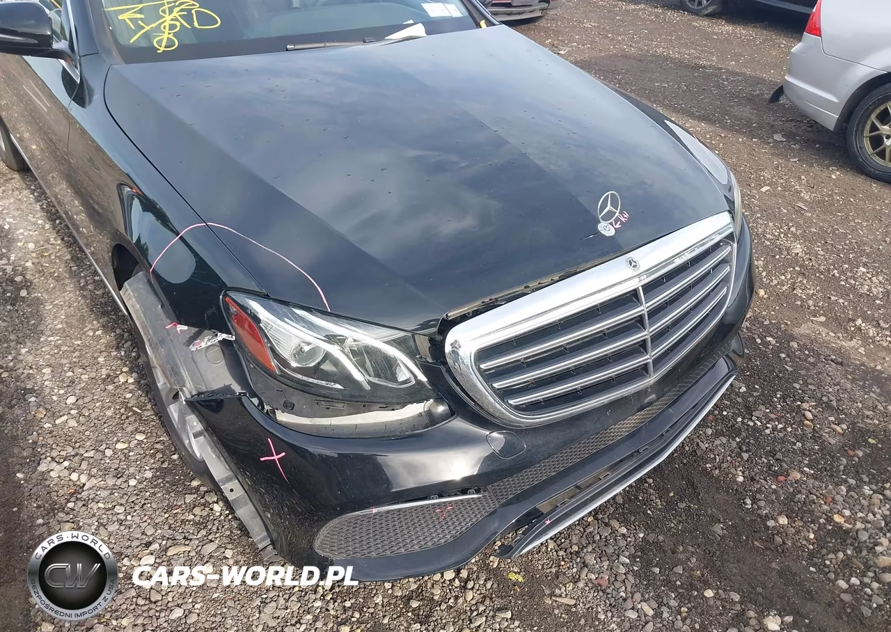 2017 Mercedes-Benz E 300 4Matic VIN:WDDZF4KB8HA286509 - 6