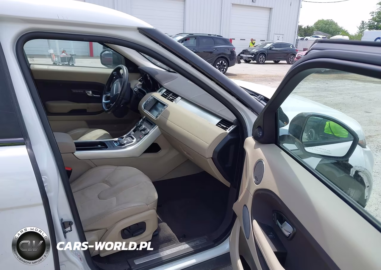 2015 Land Rover Range Rover Evoque Pure VIN:SALVN2BG4FH076546 - 5