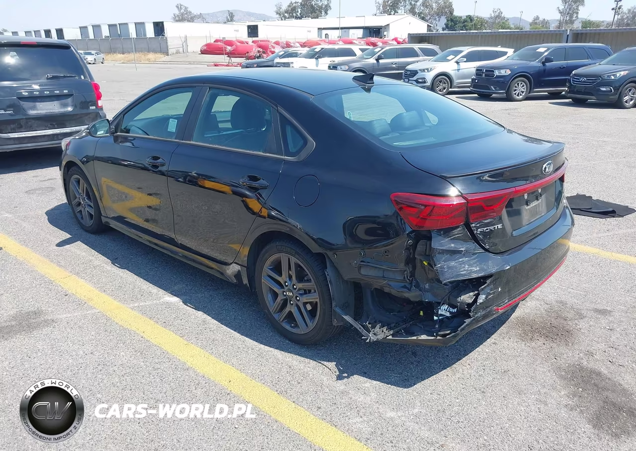 2020 Kia Forte Gt-Line VIN:3KPF34AD9LE228066 - 3
