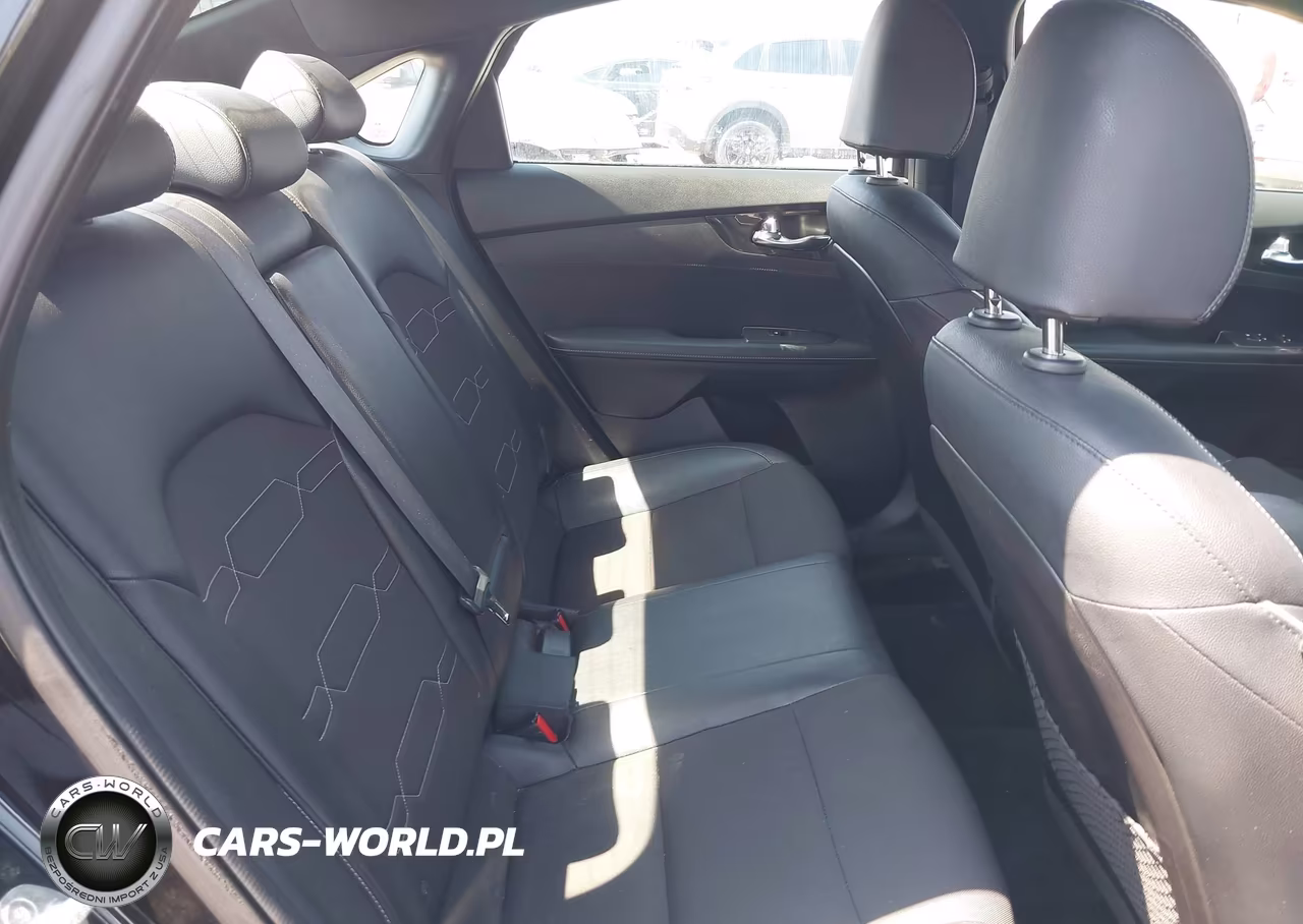2020 Kia Forte Gt-Line VIN:3KPF34AD9LE228066 - 8