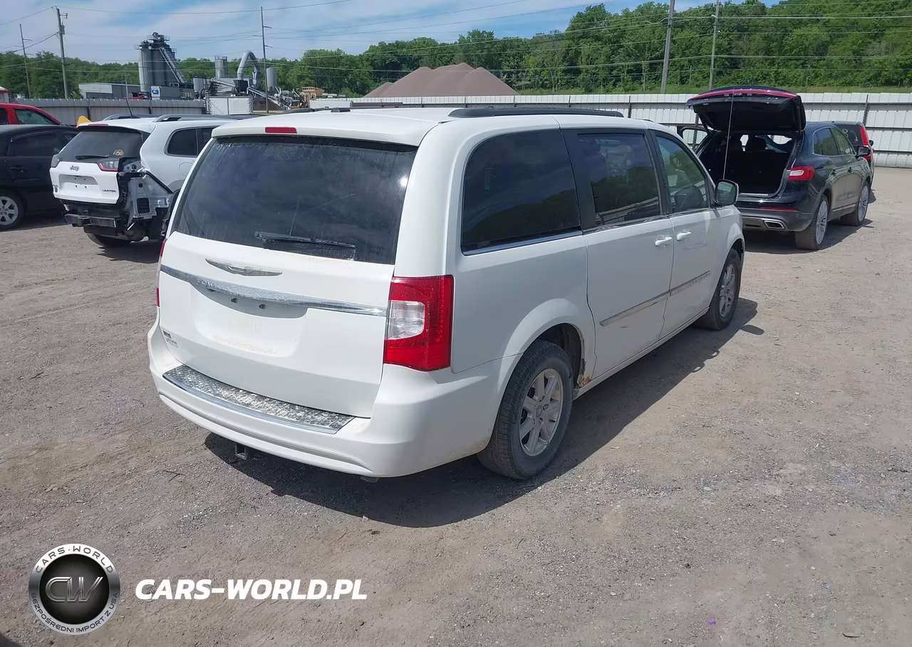 2012 Chrysler Town & Country Touring VIN:2C4RC1BG9CR286908 - 4
