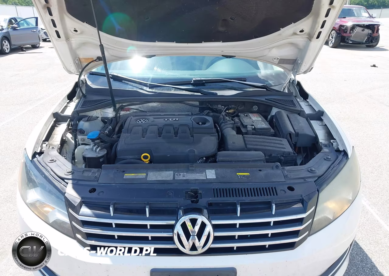 2015 Volkswagen Passat 2.0L Tdi Se VIN:1VWBV7A35FC066320 - 10