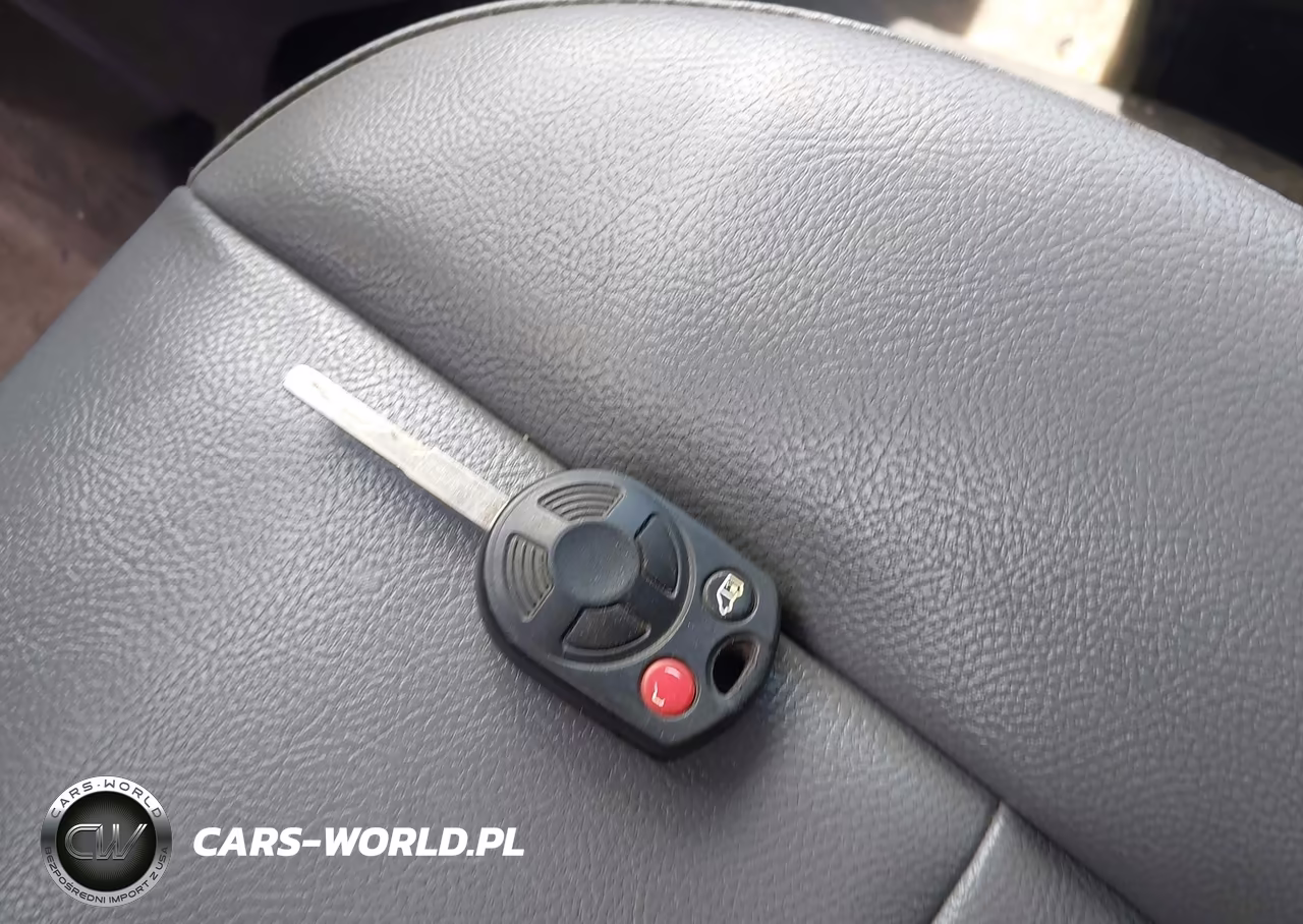 2019 Ford Transit-250 VIN:1FTYR2CM3KKB75899 - 11
