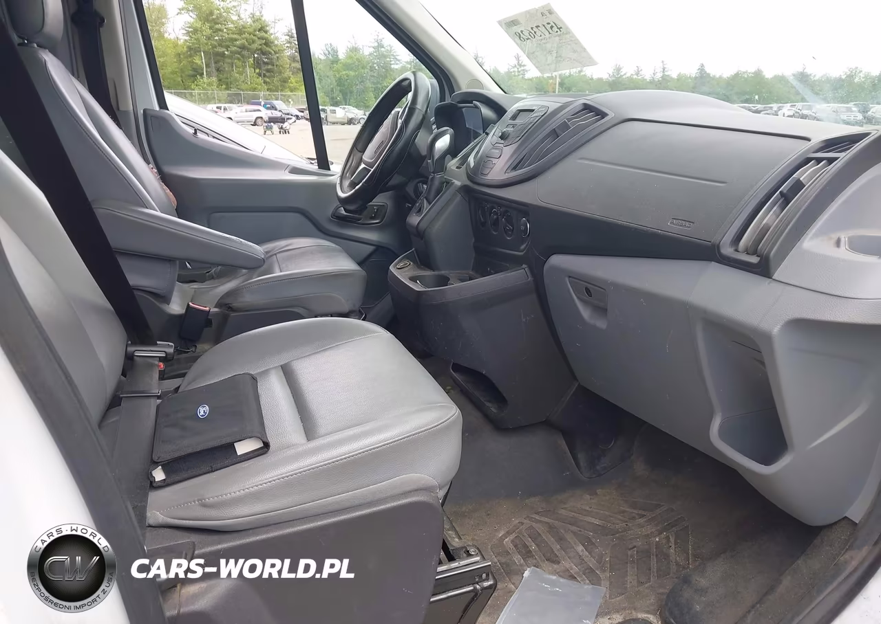 2019 Ford Transit-250 VIN:1FTYR2CM3KKB75899 - 5