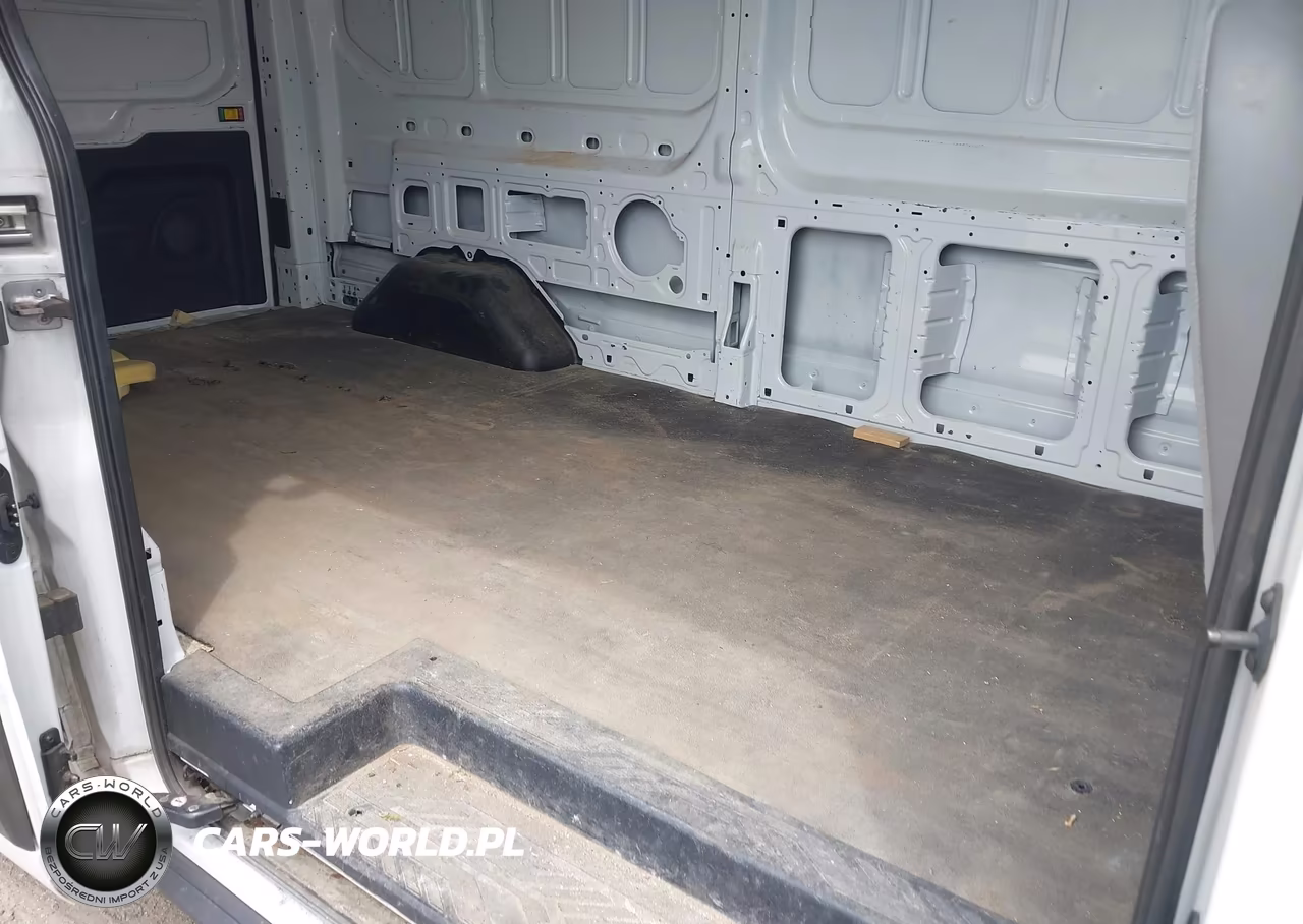 2019 Ford Transit-250 VIN:1FTYR2CM3KKB75899 - 8