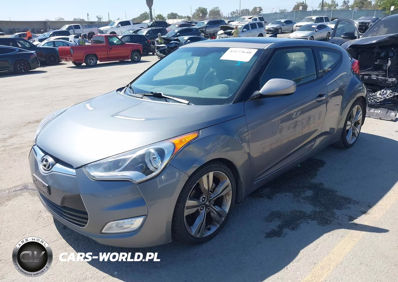 2012 Hyundai Veloster Base W-Black VIN:KMHTC6AD2CU060718 - 2