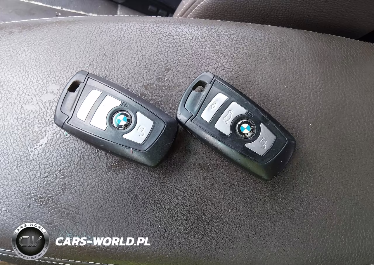 2011 BMW X3 xDrive28I VIN:5UXWX5C56BL705895 - 11