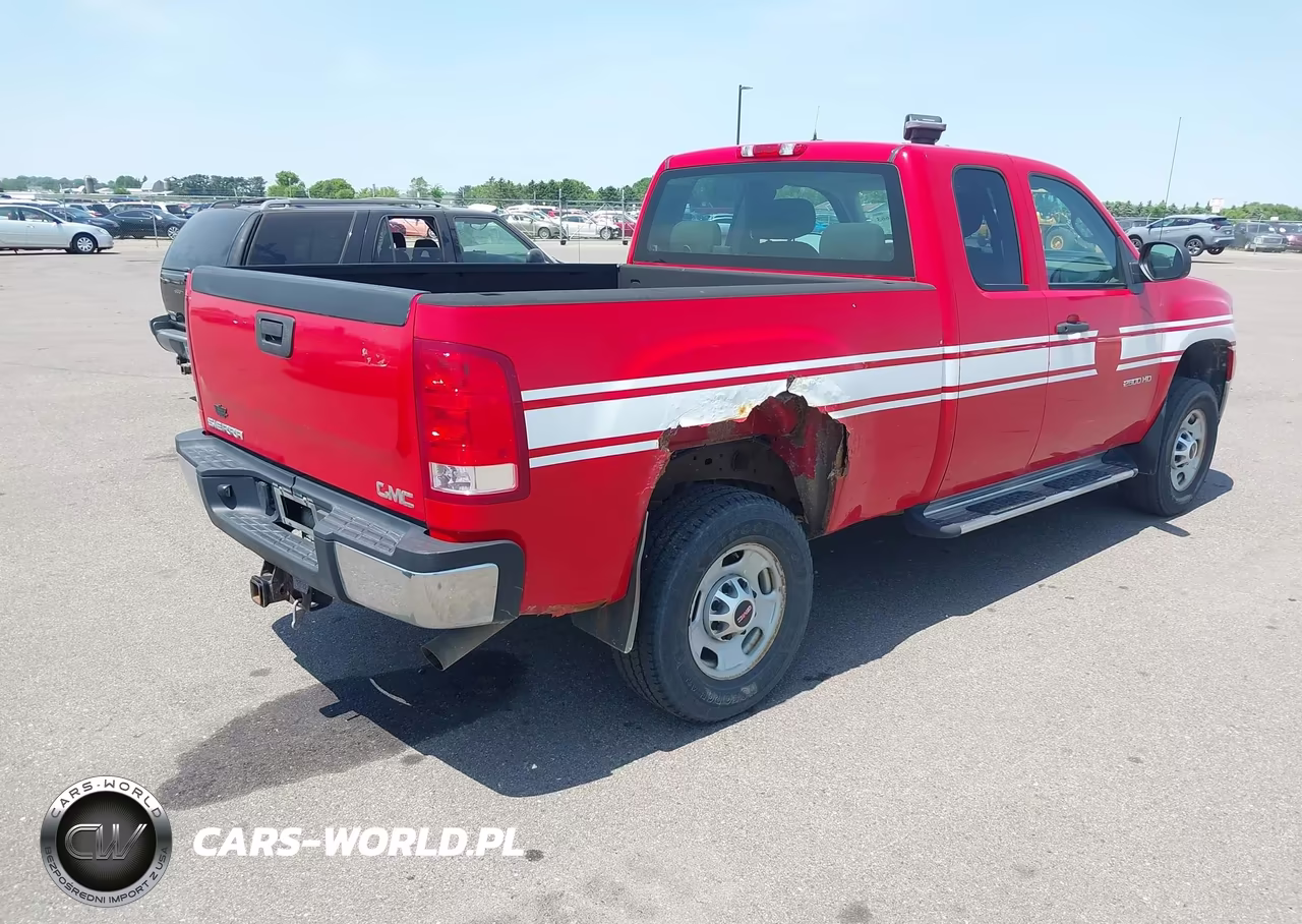 2011 GMC Sierra 2500Hd Work Truck VIN:1GT22ZCG1BZ368363 - 4