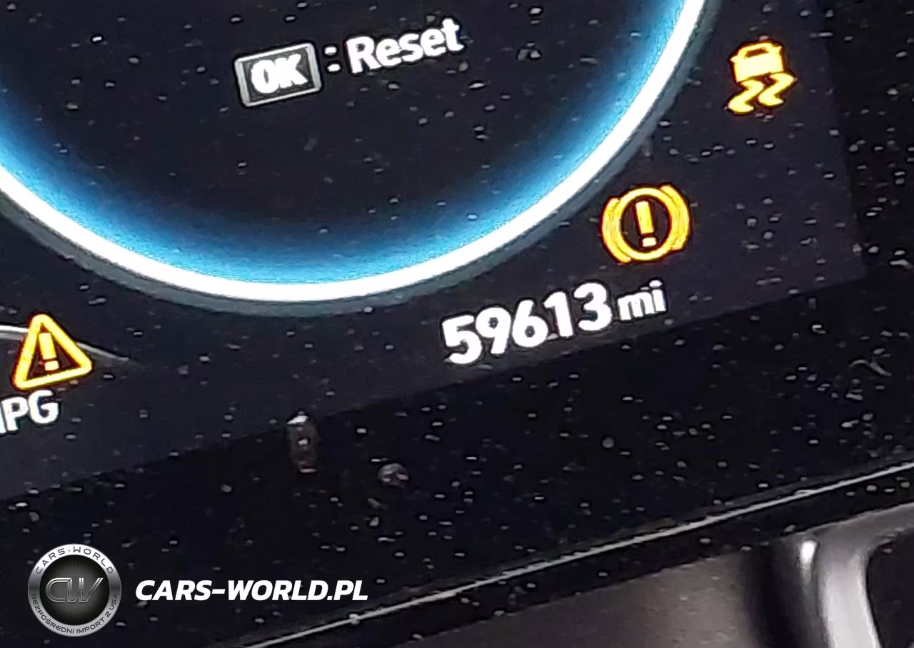 2023 Hyundai Elantra Hybrid Limited VIN:KMHLN4AJ3PU061001 - 15