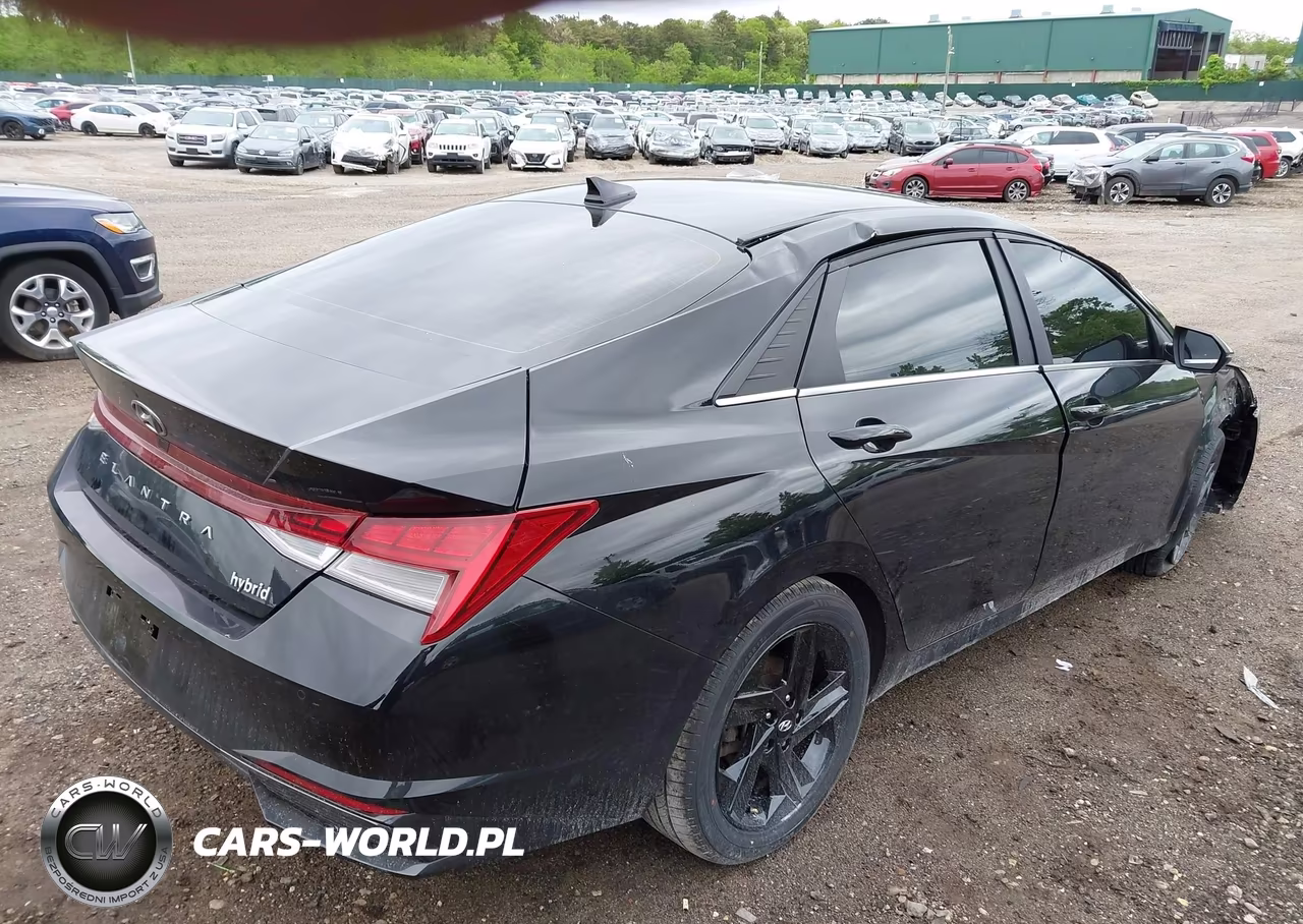 2023 Hyundai Elantra Hybrid Limited VIN:KMHLN4AJ3PU061001 - 4