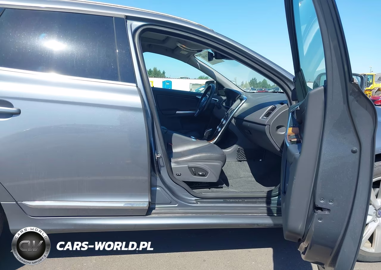2017 Volvo Xc60 T5 Inscription VIN:YV440MRU3H2018665 - 5