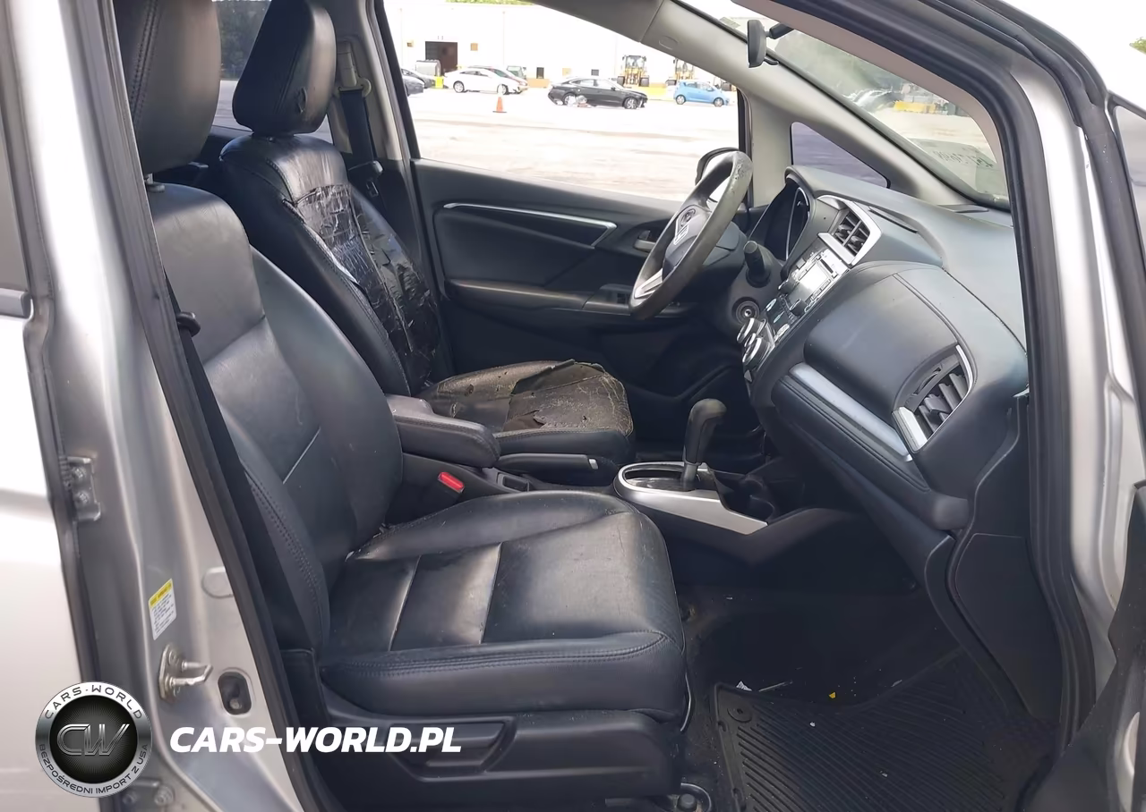 2015 Honda Fit Lx VIN:3HGGK5H58FM740716 - 5