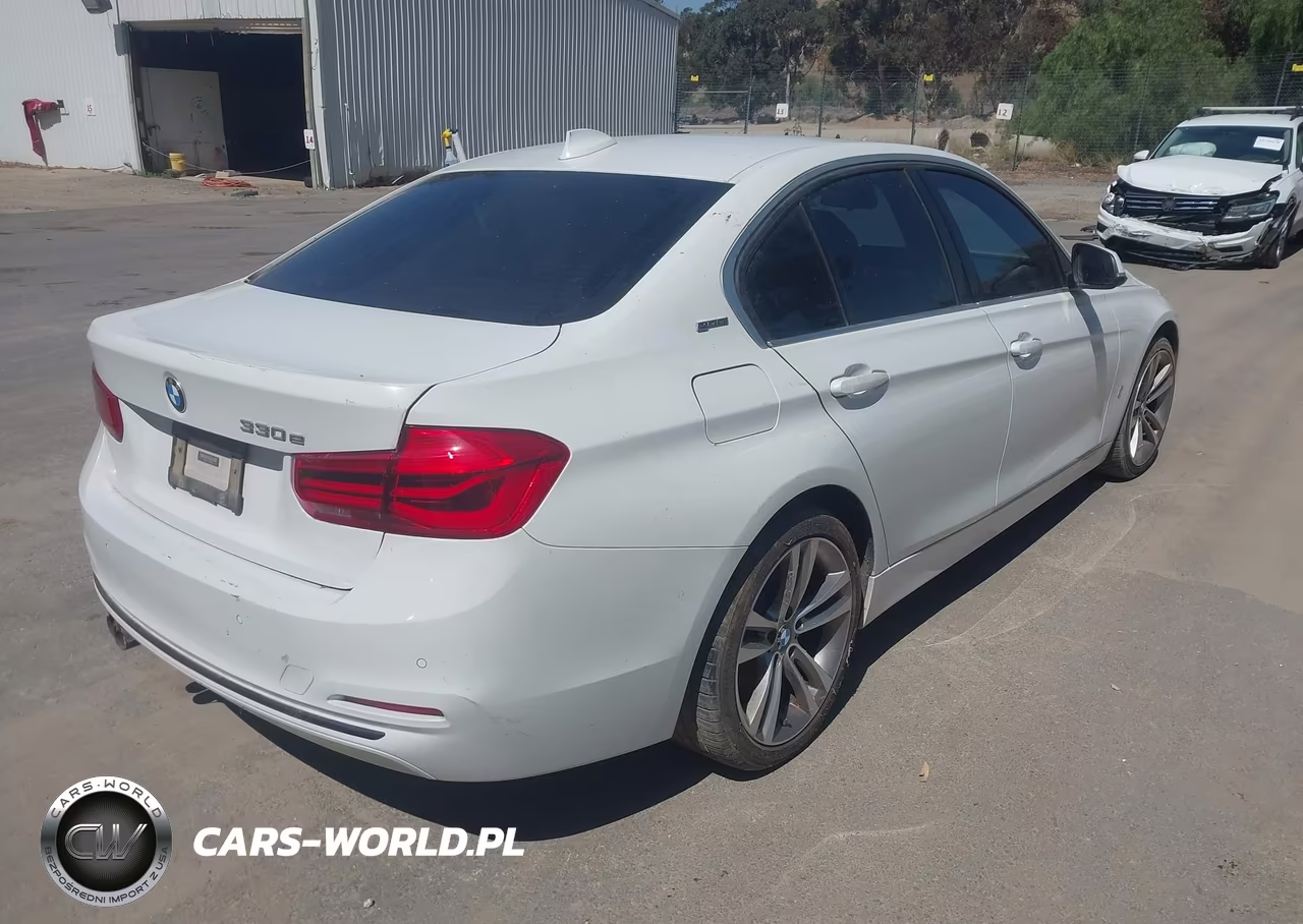 2017 BMW 330E Iperformance VIN:WBA8E1C53HK895224 - 4