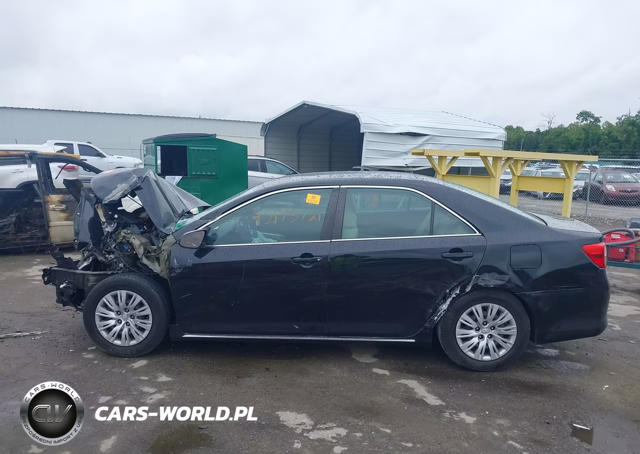 2012 Toyota Camry Hybrid Le VIN:4T1BD1FK7CU051984 - 15