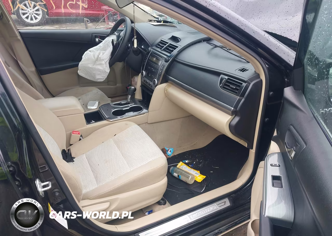 2012 Toyota Camry Hybrid Le VIN:4T1BD1FK7CU051984 - 5