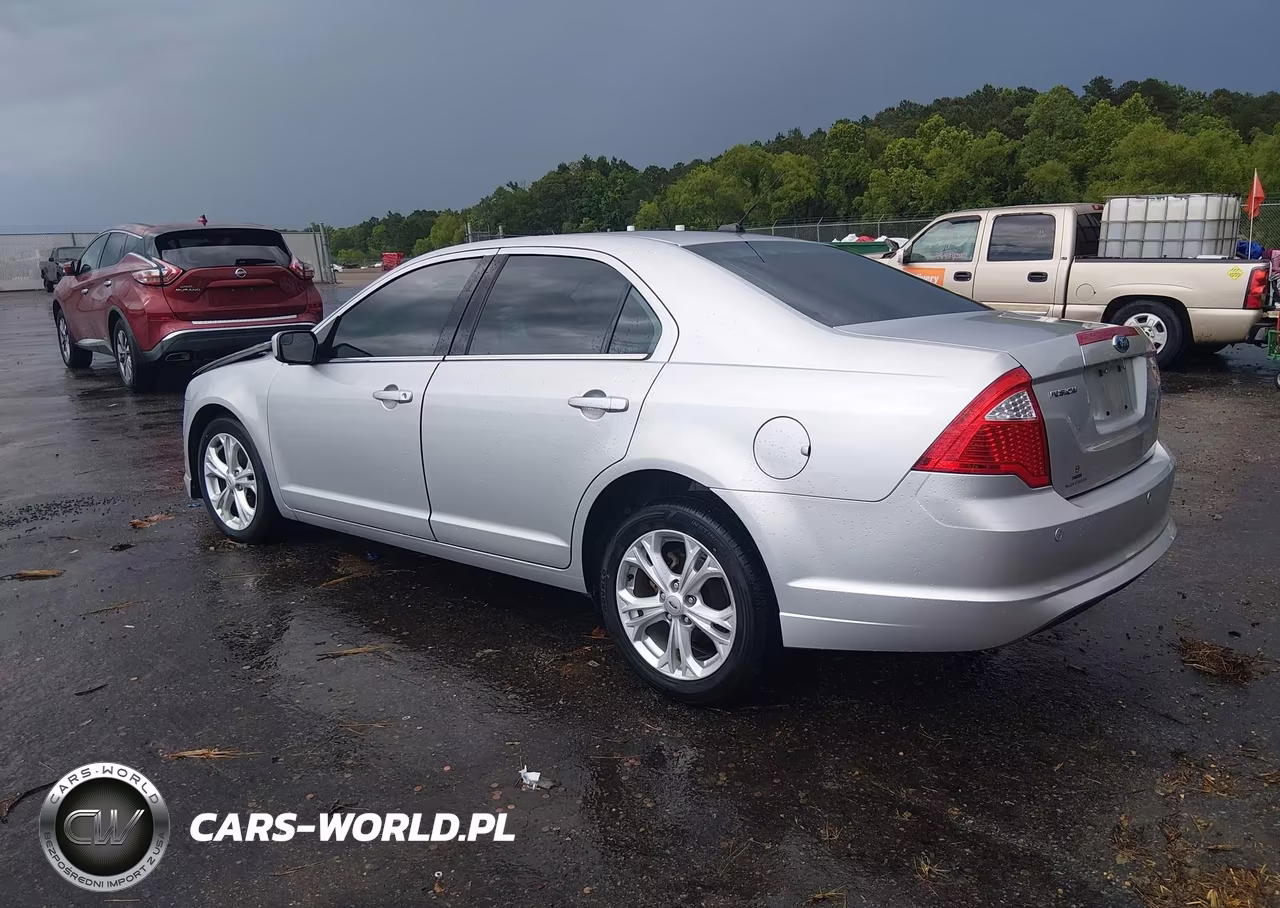2012 Ford Fusion Se VIN:3FAHP0HA4CR121720 - 3