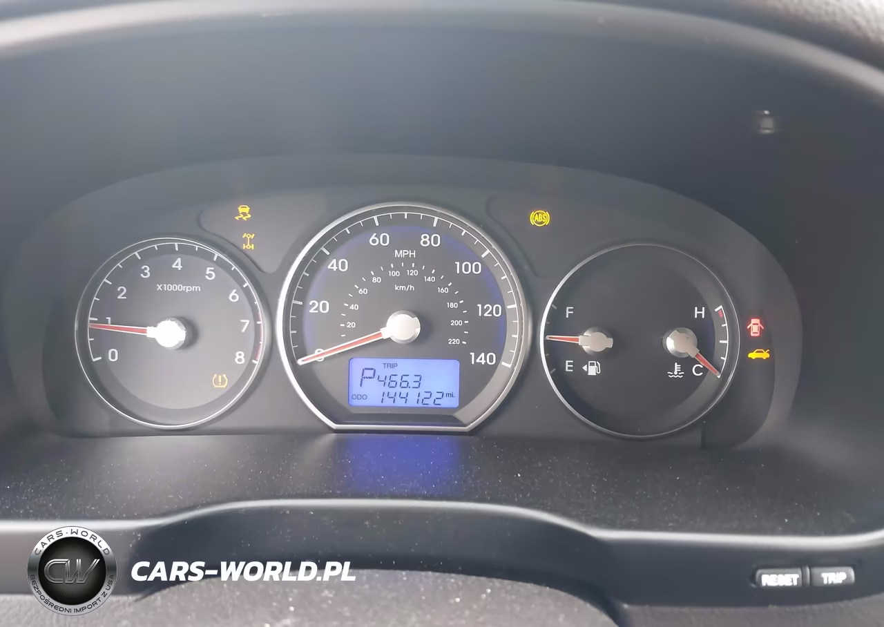 2011 Hyundai Santa Fe Limited V6 VIN:5XYZKDAG2BG075901 - 7