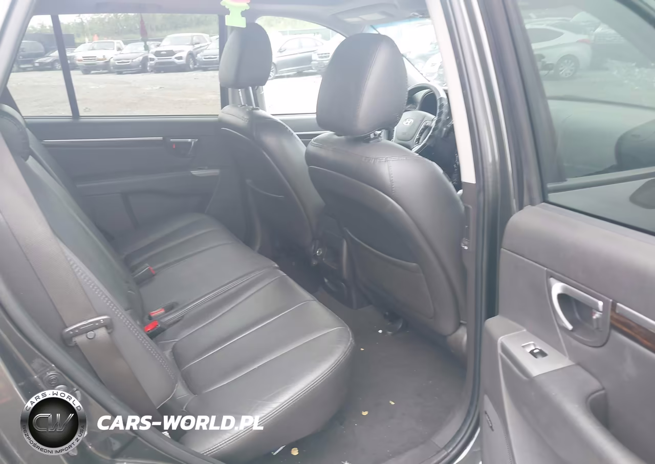 2011 Hyundai Santa Fe Limited V6 VIN:5XYZKDAG2BG075901 - 8