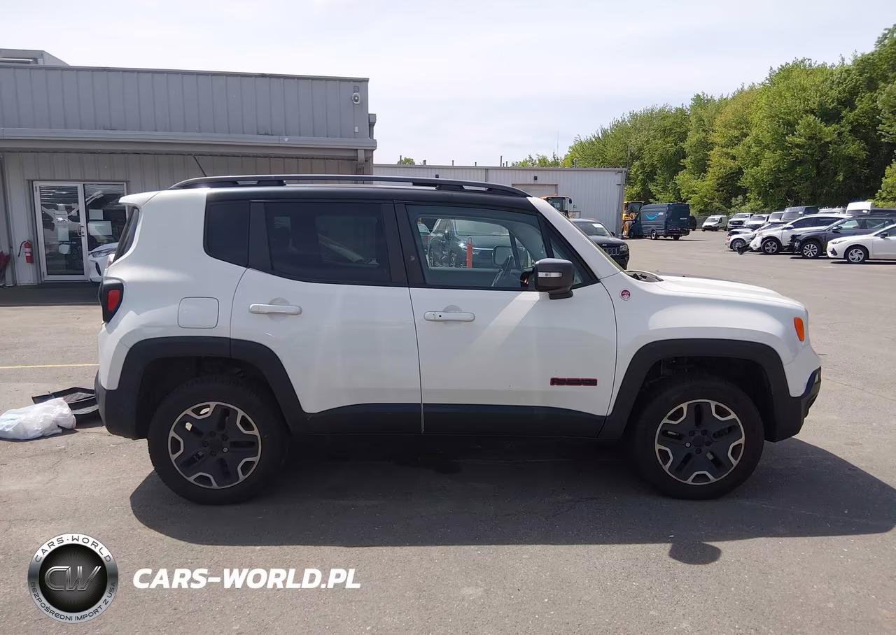 2015 Jeep Renegade Trailhawk VIN:ZACCJBCT0FPB55054 - 13