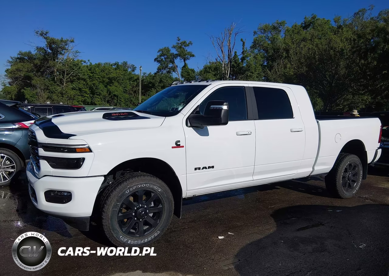 2025 Ram 2500 Laramie 4X4 6'4 Box VIN:3C63R5NL1SG560392 - 14