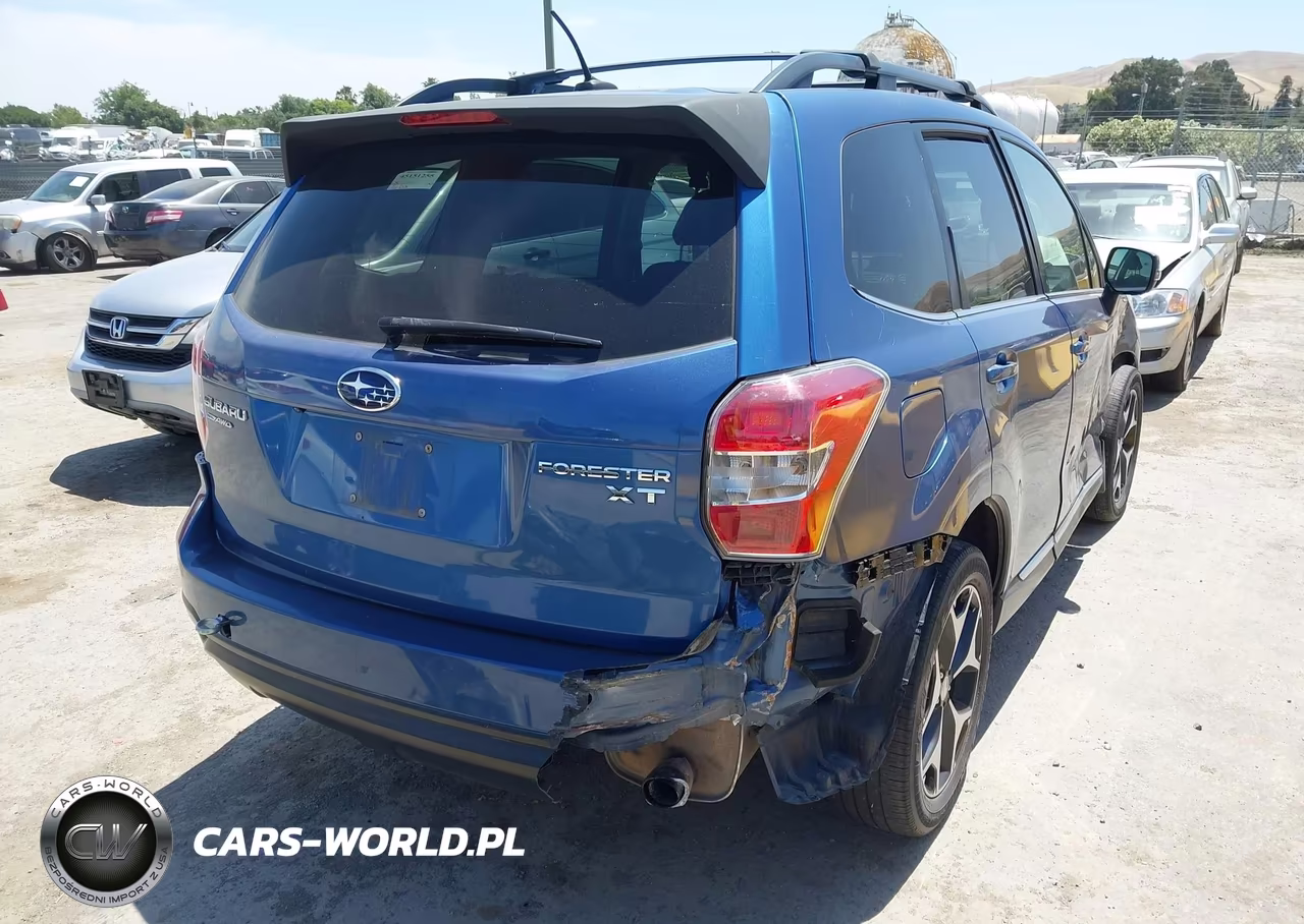 2015 Subaru Forester 2.0Xt Touring VIN:JF2SJGUCXFH417463 - 4