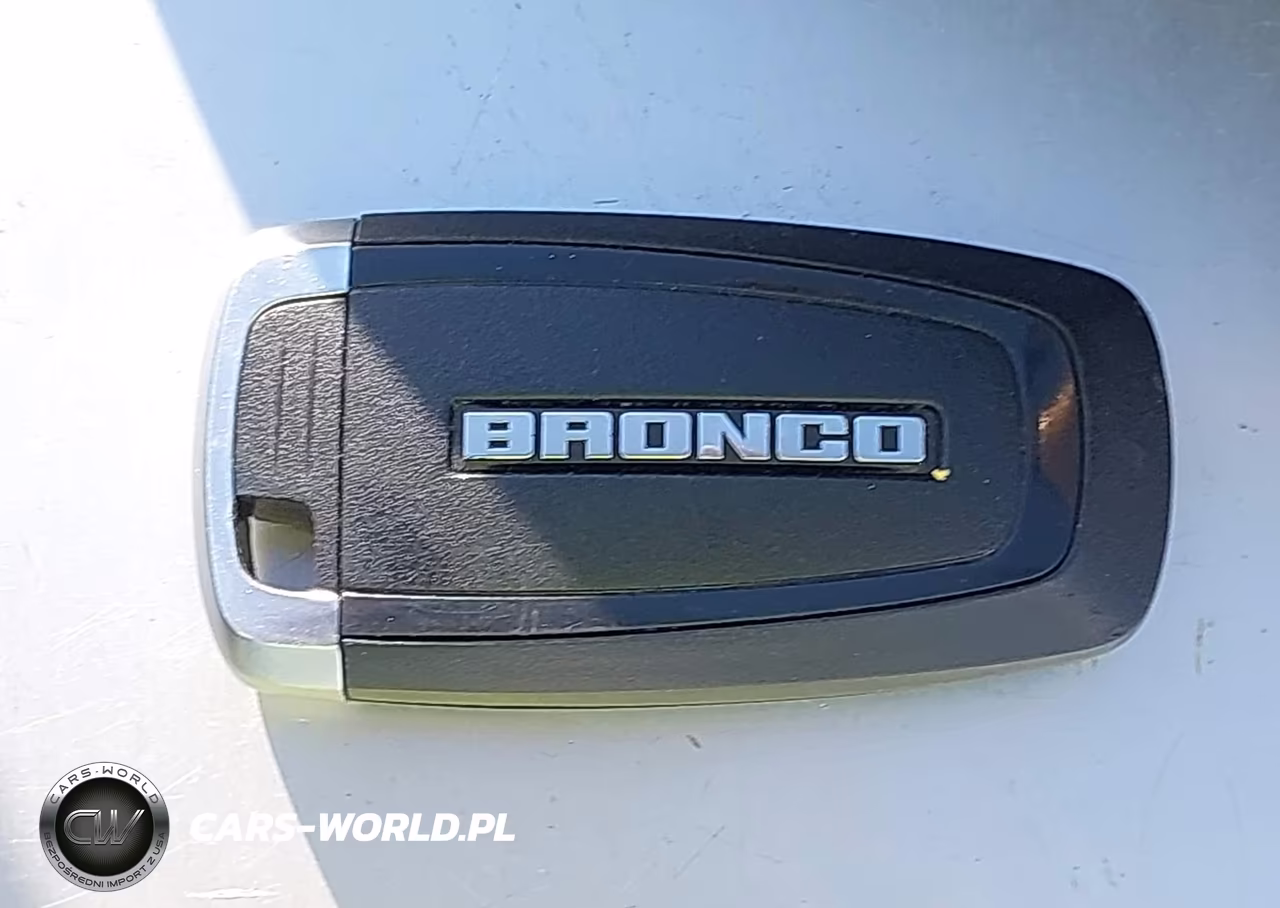 2023 Ford Bronco Big Bend VIN:1FMEE5DP8PLB65326 - 11