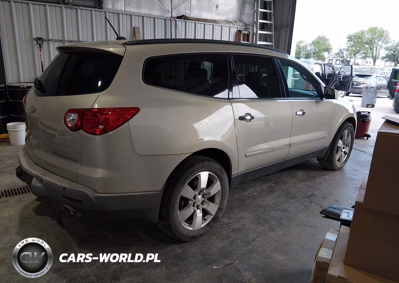 2010 Chevrolet Traverse Ltz VIN:1GNLRHED5AS138465 - 4