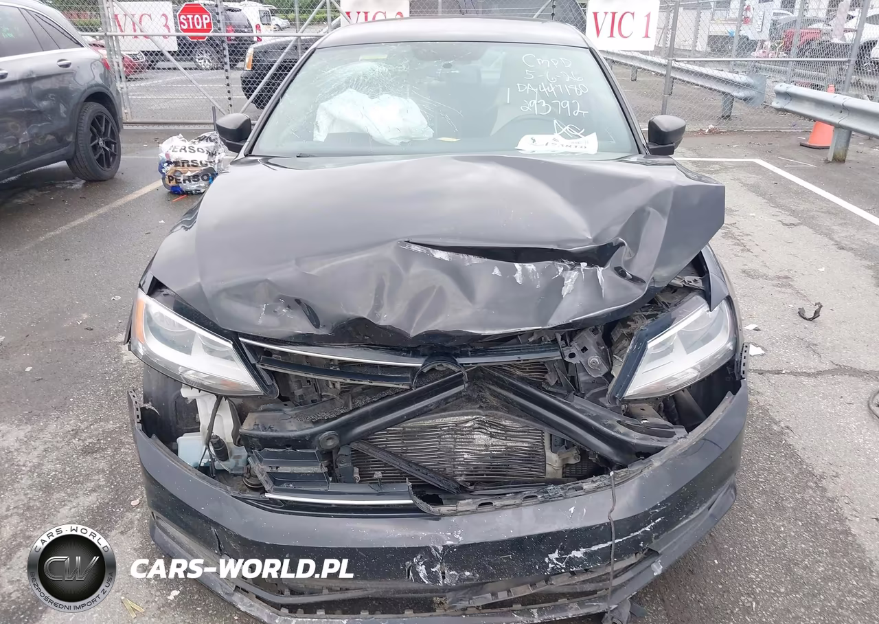 2016 Volkswagen Jetta 1.8T Sport VIN:3VWD17AJ4GM293792 - 11