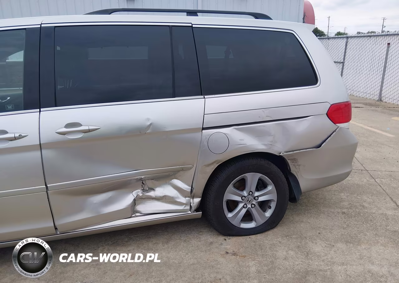 2008 Honda Odyssey Touring VIN:5FNRL38968B010242 - 6