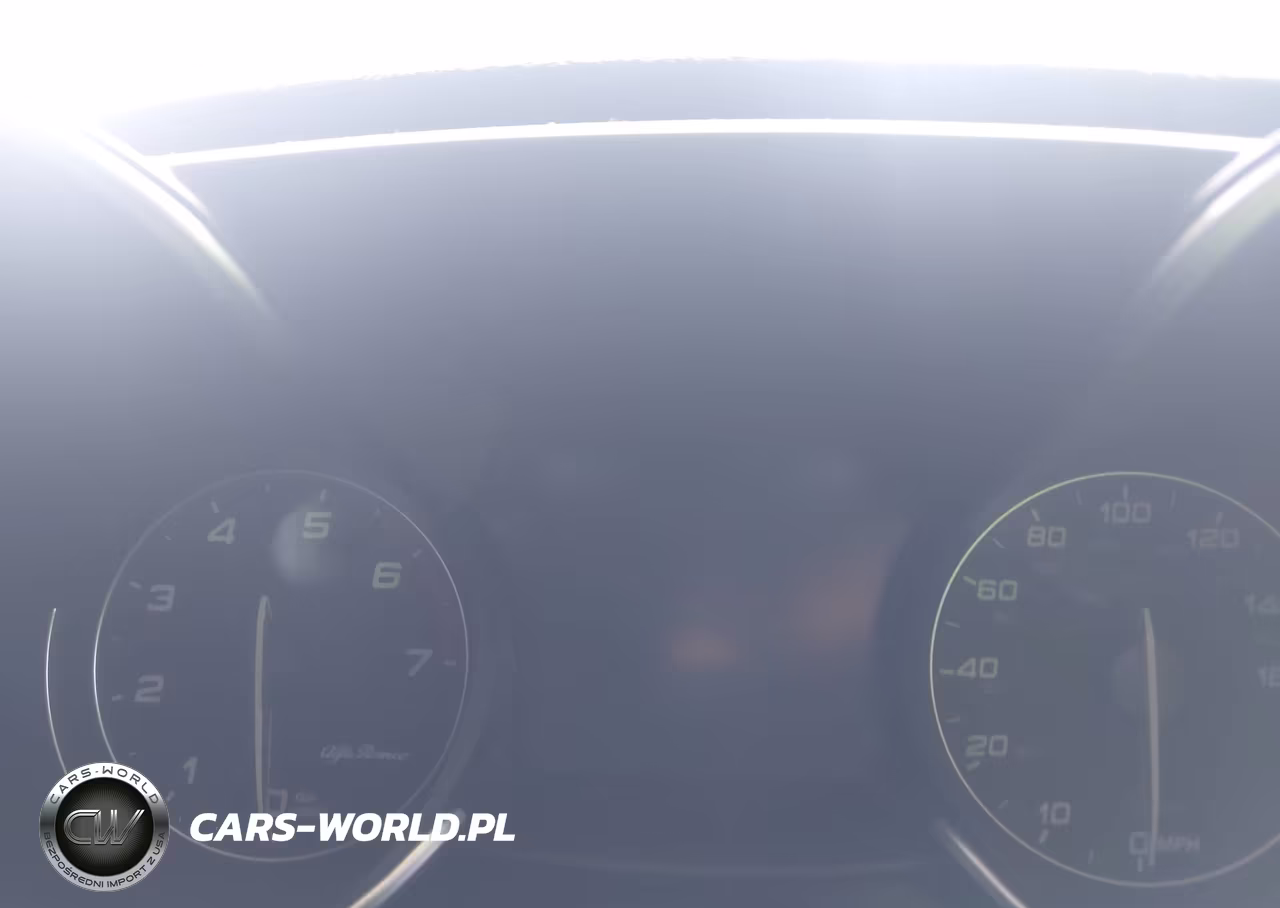 2017 Alfa Romeo Giulia Rwd VIN:ZARFAEBN6H7540278 - 7