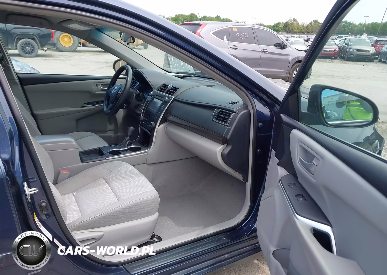 2015 Toyota Camry Le VIN:4T4BF1FK4FR506584 - 5