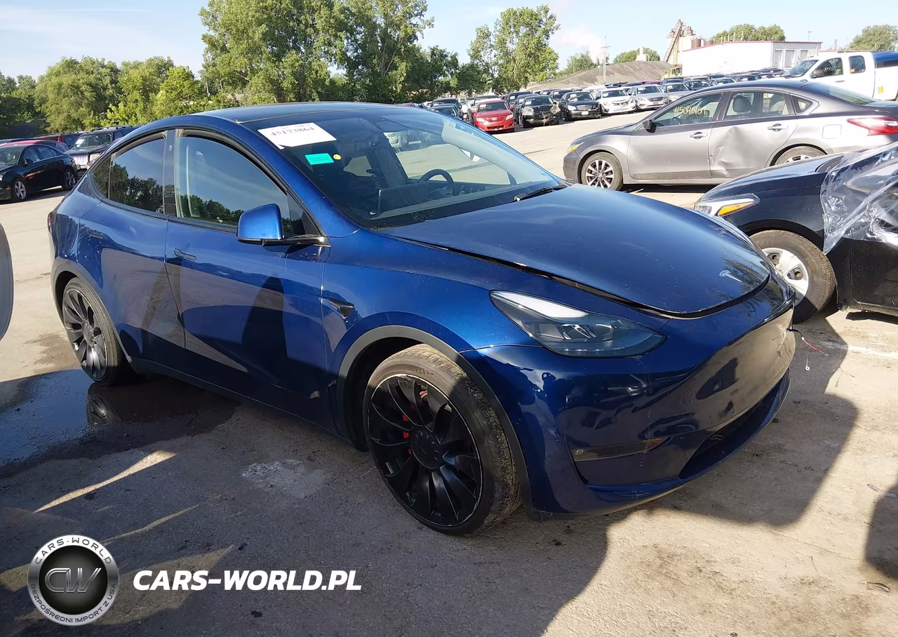 2022 Tesla Model Y Performance Dual Motor All-Wheel Drive – zdjęcie 1 z 16
