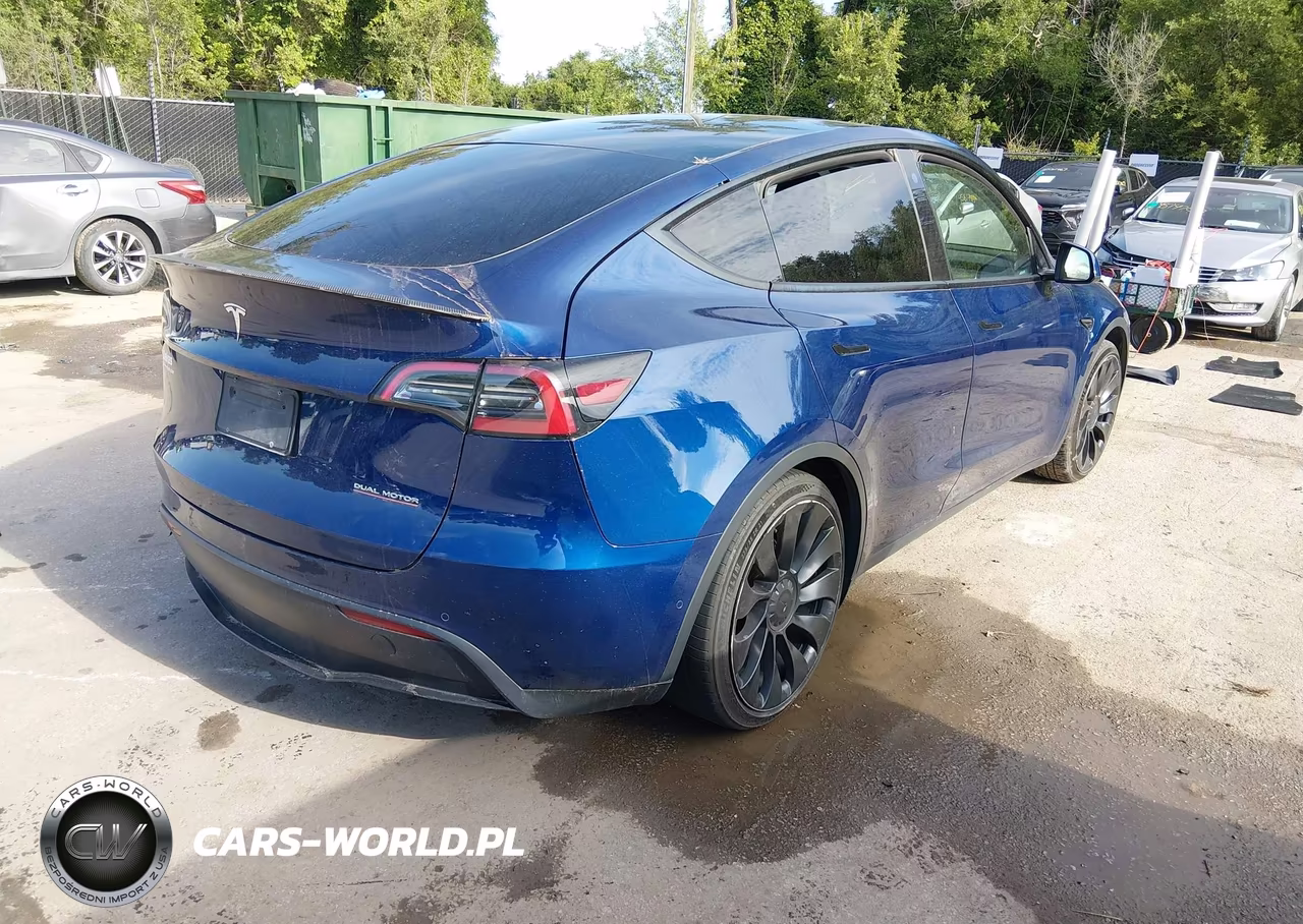 2022 Tesla Model Y Performance Dual Motor All-Wheel Drive VIN:7SAYGDEF0NF443327 - 4