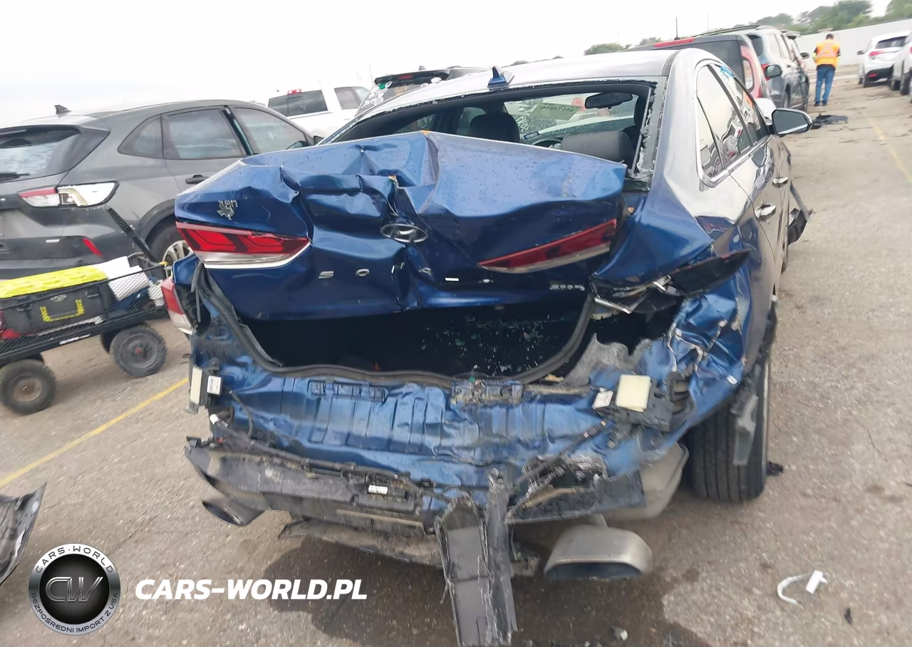 2018 Hyundai Sonata Sport VIN:5NPE34AF9JH682646 - 16