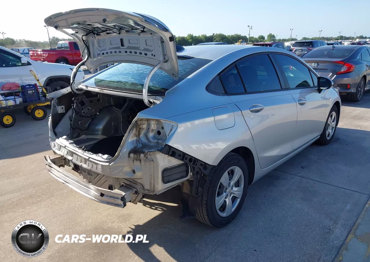 2016 Chevrolet Cruze Ls Auto VIN:1G1BC5SM9G7262686 - 4