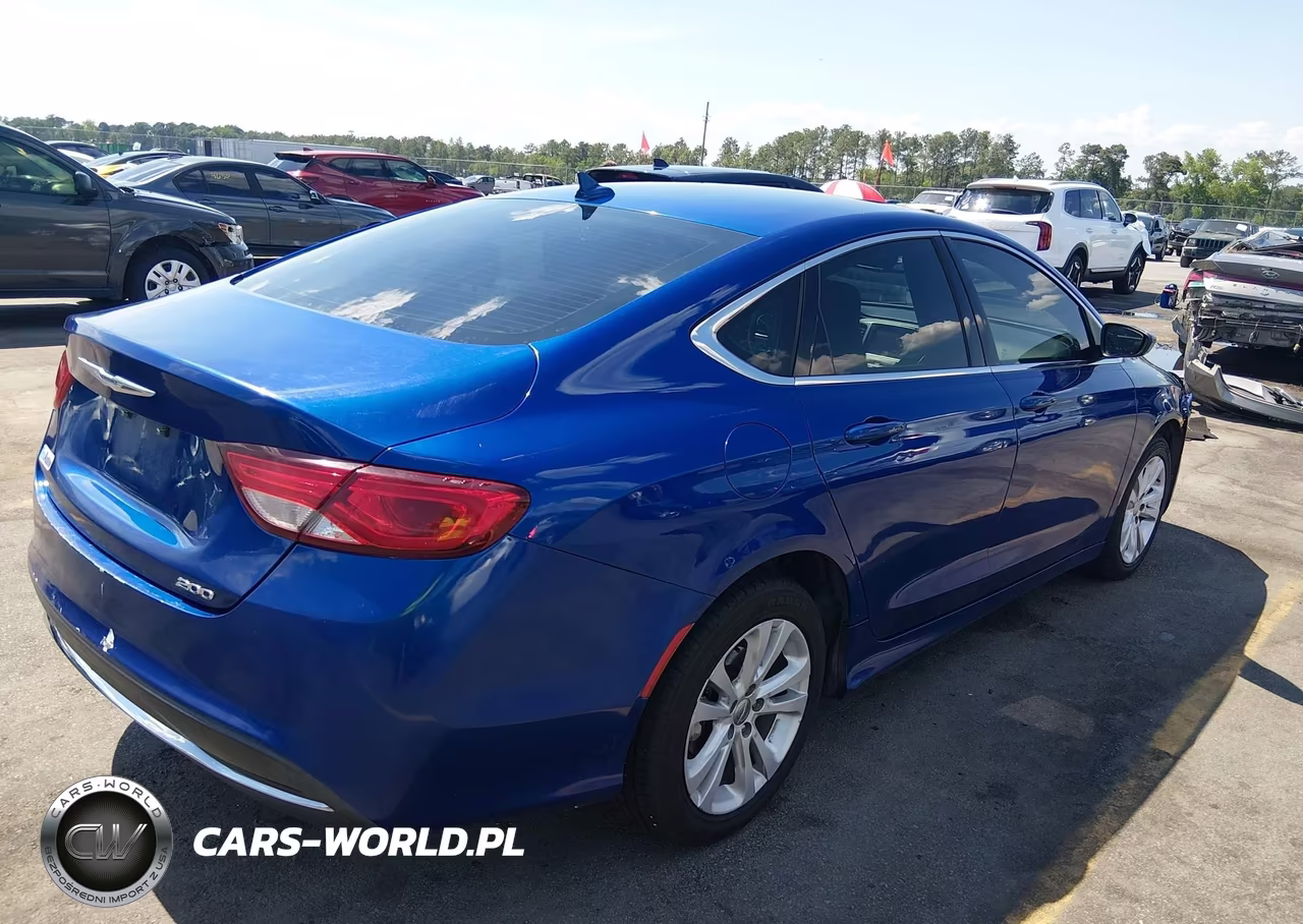 2016 Chrysler 200 Limited VIN:1C3CCCAB5GN169101 - 4