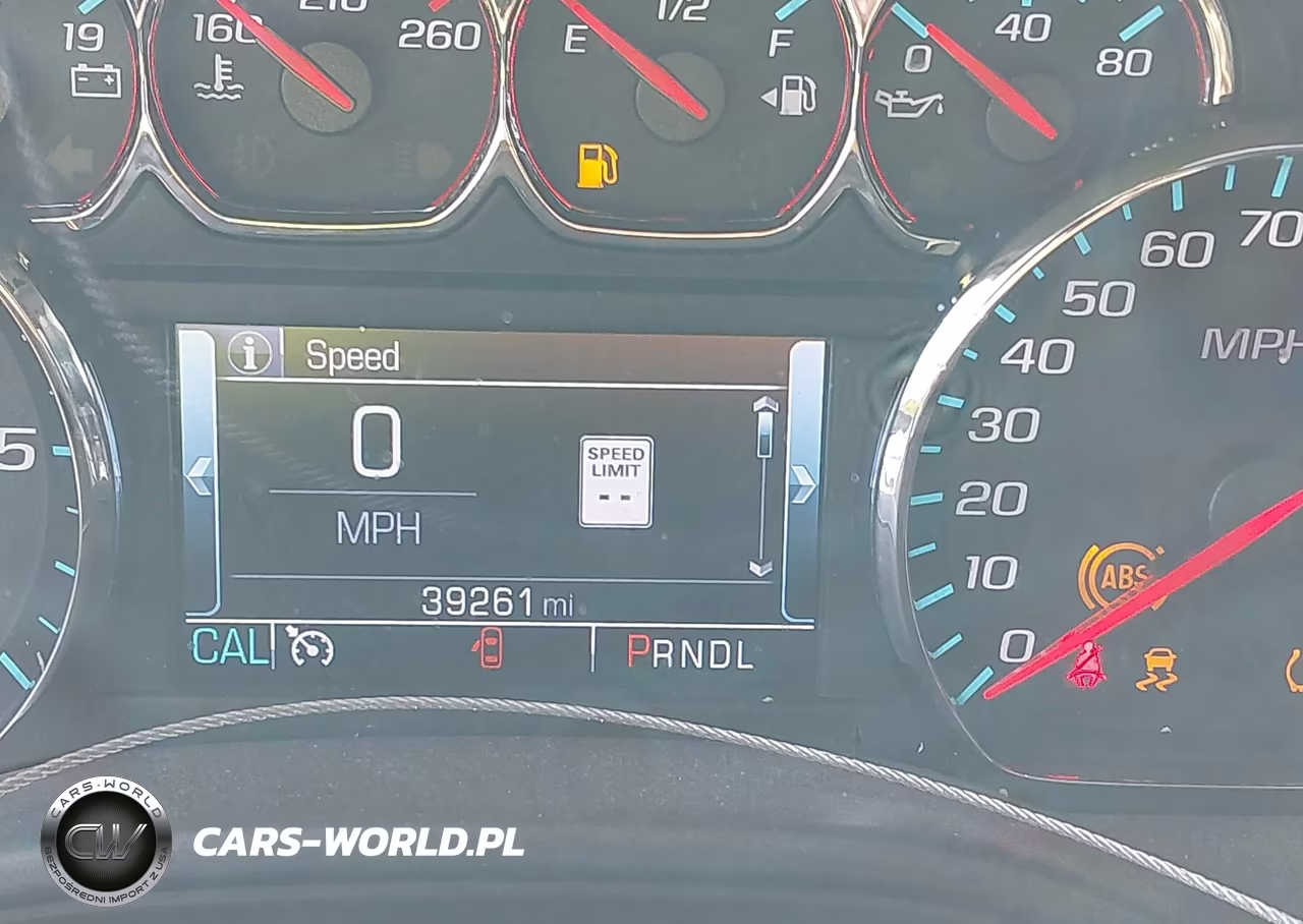 2018 Chevrolet Silverado 1500 High Country VIN:3GCPCTEC4JG571076 - 15