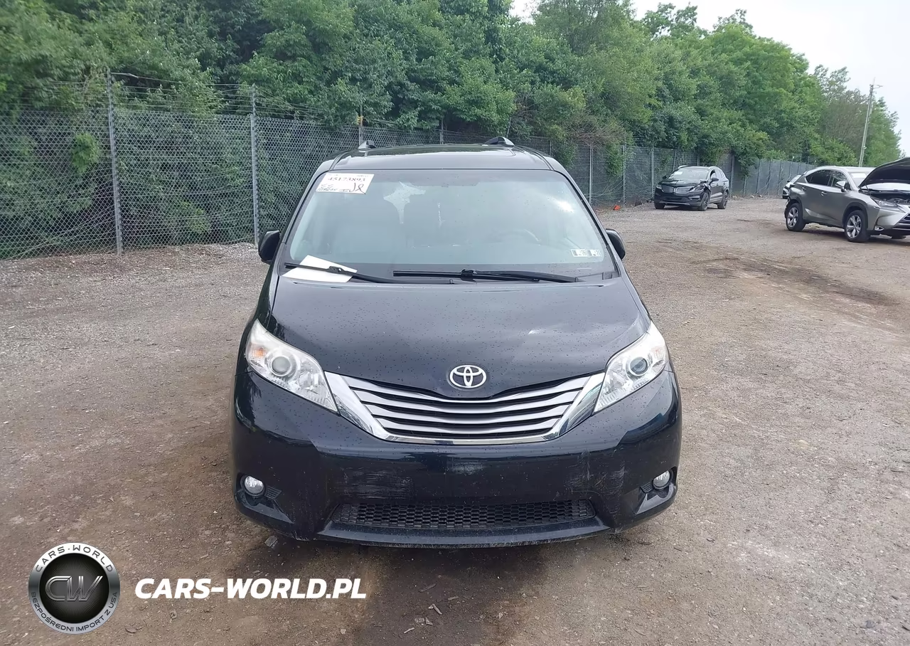 2017 Toyota Sienna Xle 8 Passenger VIN:5TDYZ3DC3HS835646 - 12