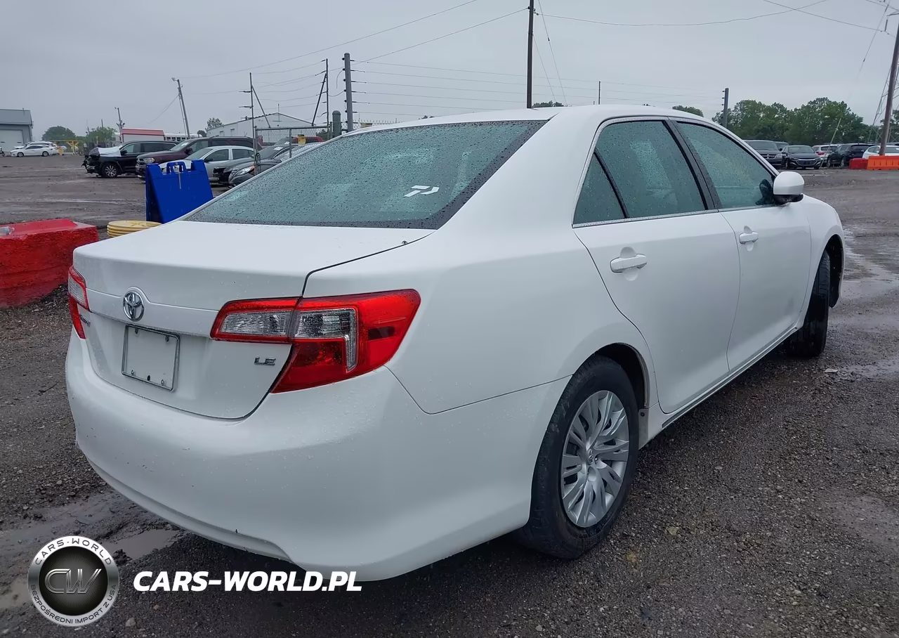 2012 Toyota Camry Le VIN:4T1BF1FK5CU570154 - 4