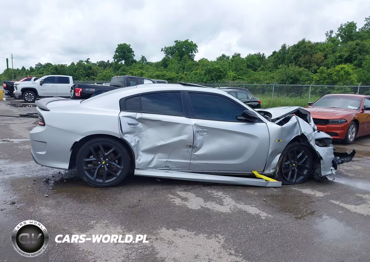 2023 Dodge Charger R-T VIN:2C3CDXCT7PH603912 - 13
