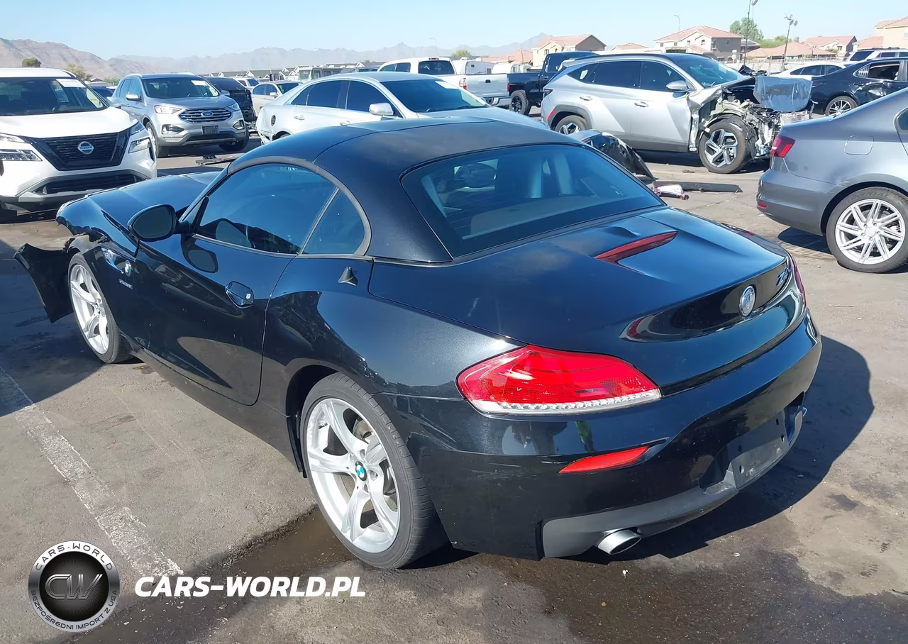 2015 BMW Z4 Sdrive35I VIN:WBALM7C51FJ798641 - 3