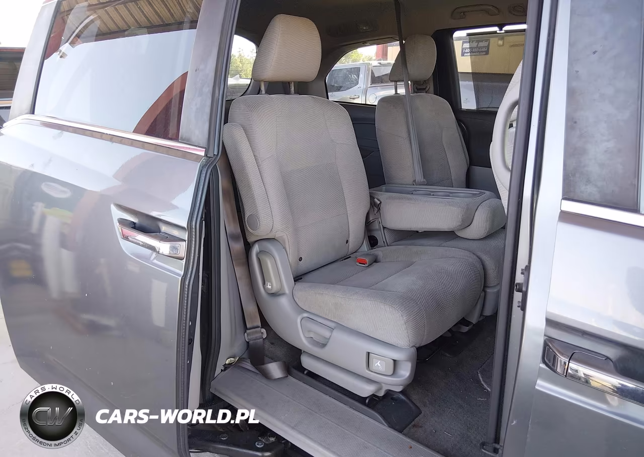 2012 Honda Odyssey Ex VIN:5FNRL5H43CB106869 - 8