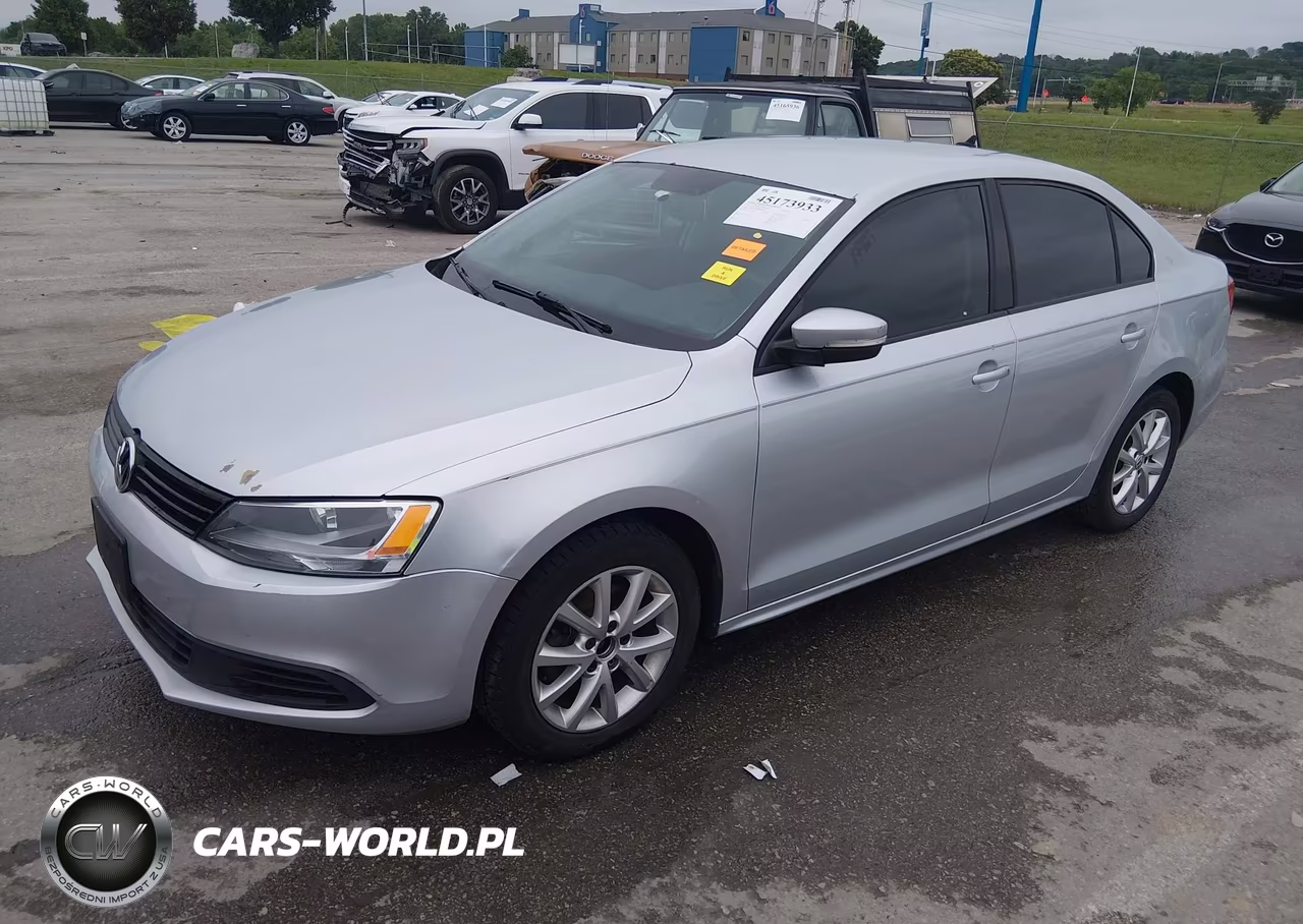 2011 Volkswagen Jetta 2.5L Se VIN:3VWDX7AJ6BM384926 - 2