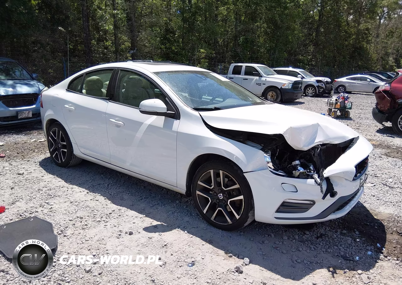 2017 Volvo S60 T5 Dynamic