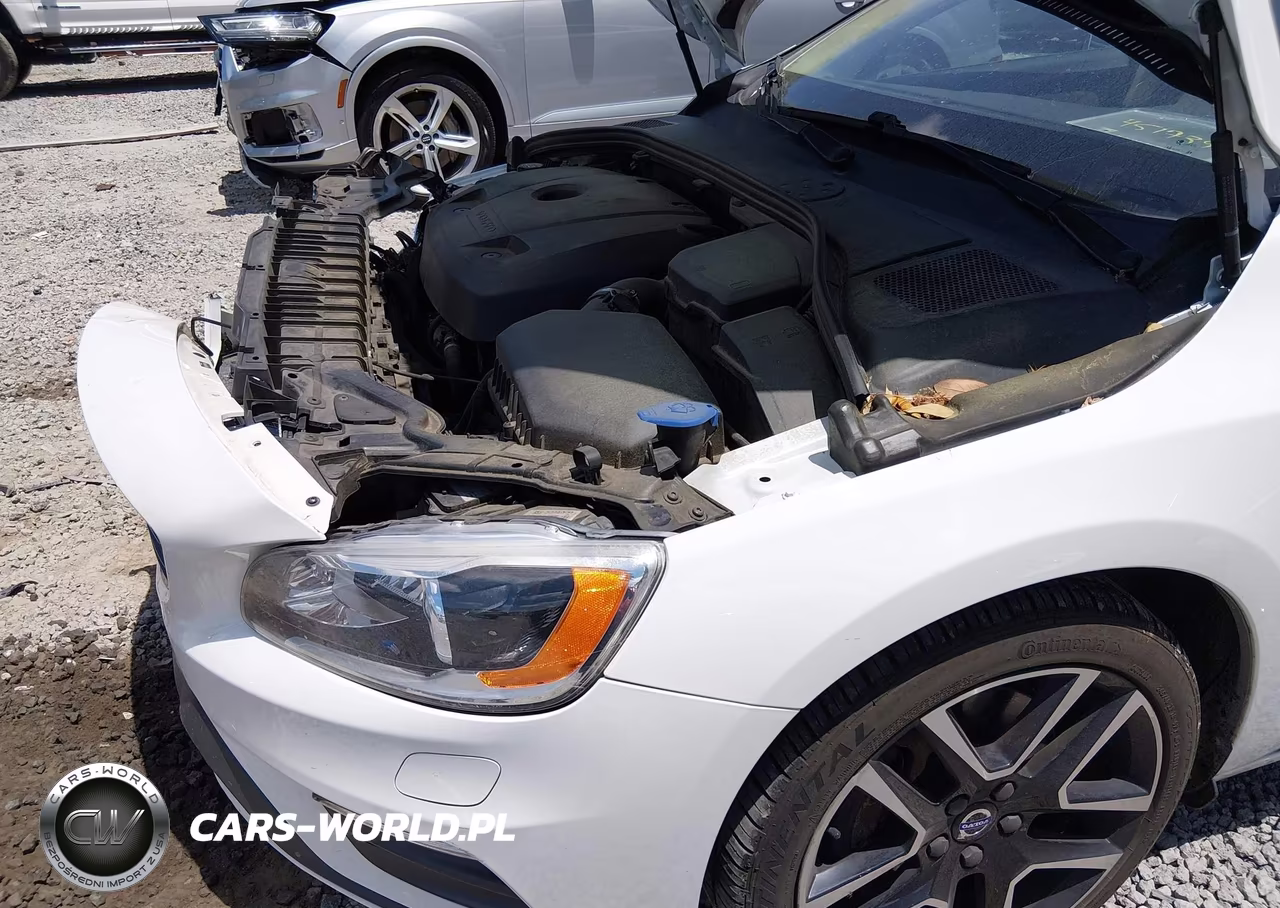 2017 Volvo S60 T5 Dynamic VIN:YV140MTL9H2435219 - 6