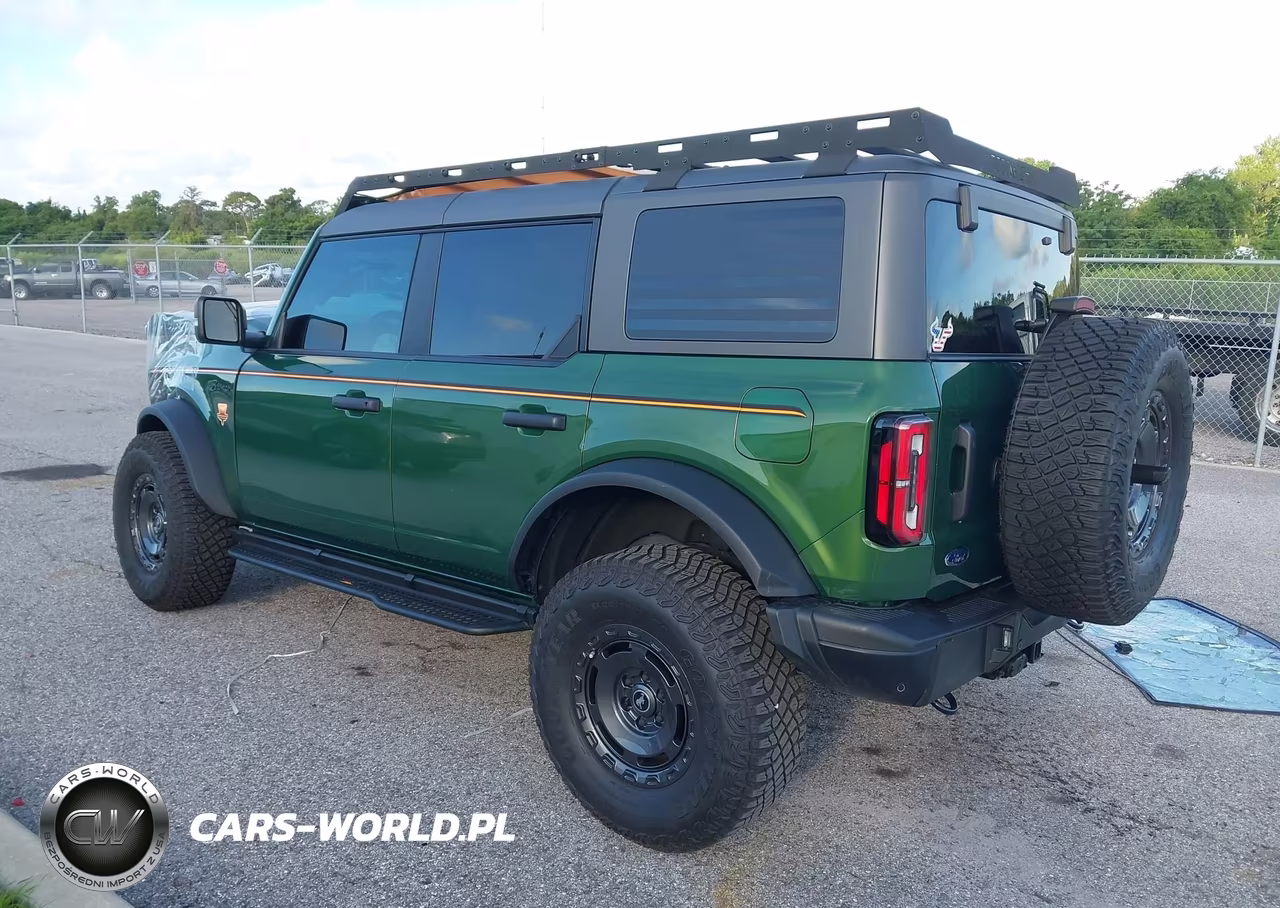 2024 Ford Bronco Badlands VIN:1FMEE9BP2RLB24543 - 3