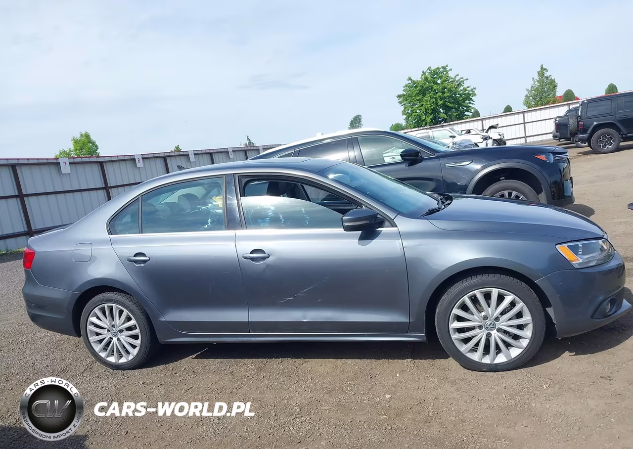 2014 Volkswagen Jetta 2.0L Tdi VIN:3VWLL7AJ3EM369490 - 13