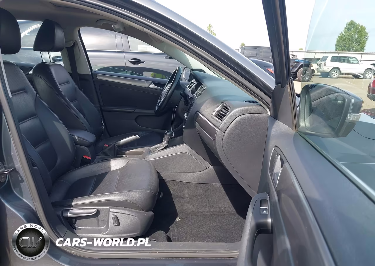 2014 Volkswagen Jetta 2.0L Tdi VIN:3VWLL7AJ3EM369490 - 5